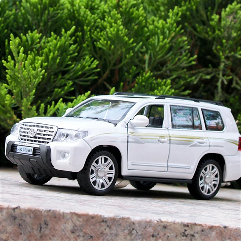 1/32 Toyota LAND CRUISER Prado SUV Alloy Car Model Simulation Diecast Metal Toy Off-road Vehicles Car Model Collection Gift