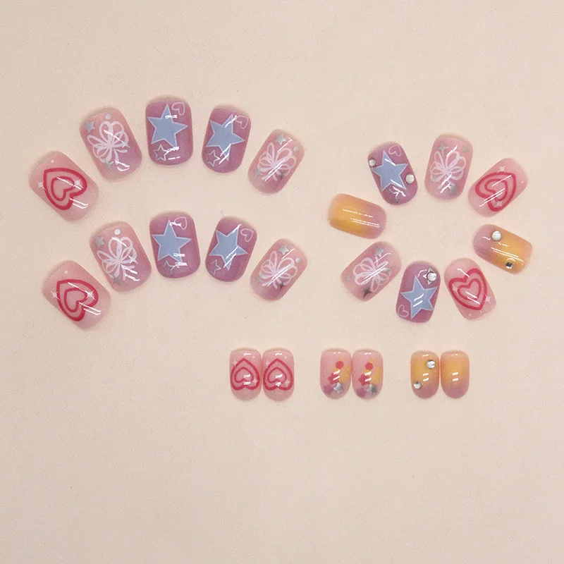 24 pz/set Full Cover Press on Nails unghie finte viola staccabili Cute Butterfly Heart Star Kawaii Short Square punte per unghie finte