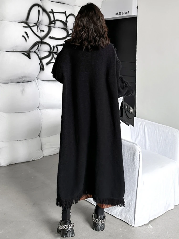 [EAM] Black Tassels Big Size Long Knitting Cardigan Sweater V-Neck Long Sleeve Women New Fashion Tide Spring Autumn 2024 1DH1591