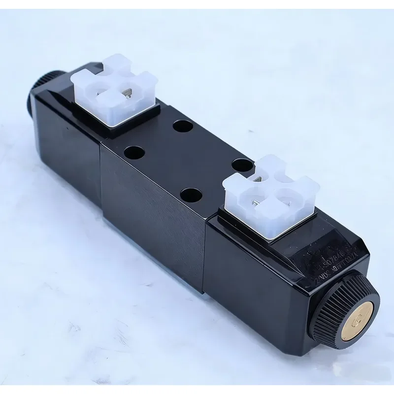 Solenoid Operated Directional Control Valve DG4V3S0ALMX5ER460 High Pressure Hydraulic System Industrial Control Valve