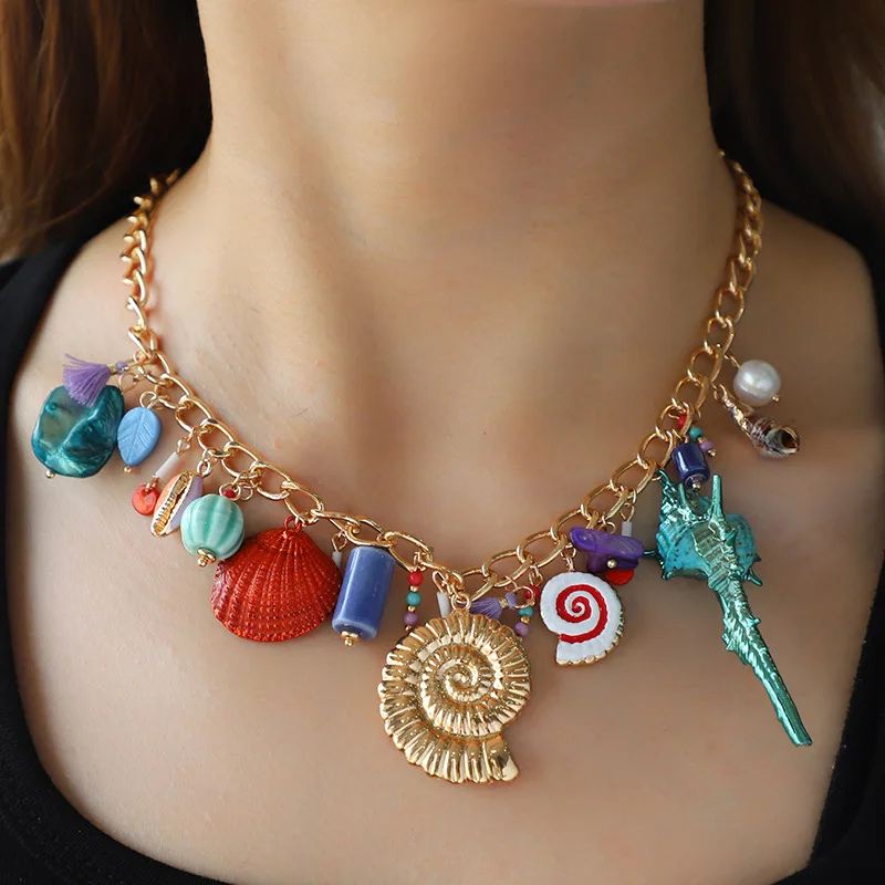 2024 Spring/Summer New Beach Style Shell Pendant Exaggerated Necklace Women\'s Fashion Necklace