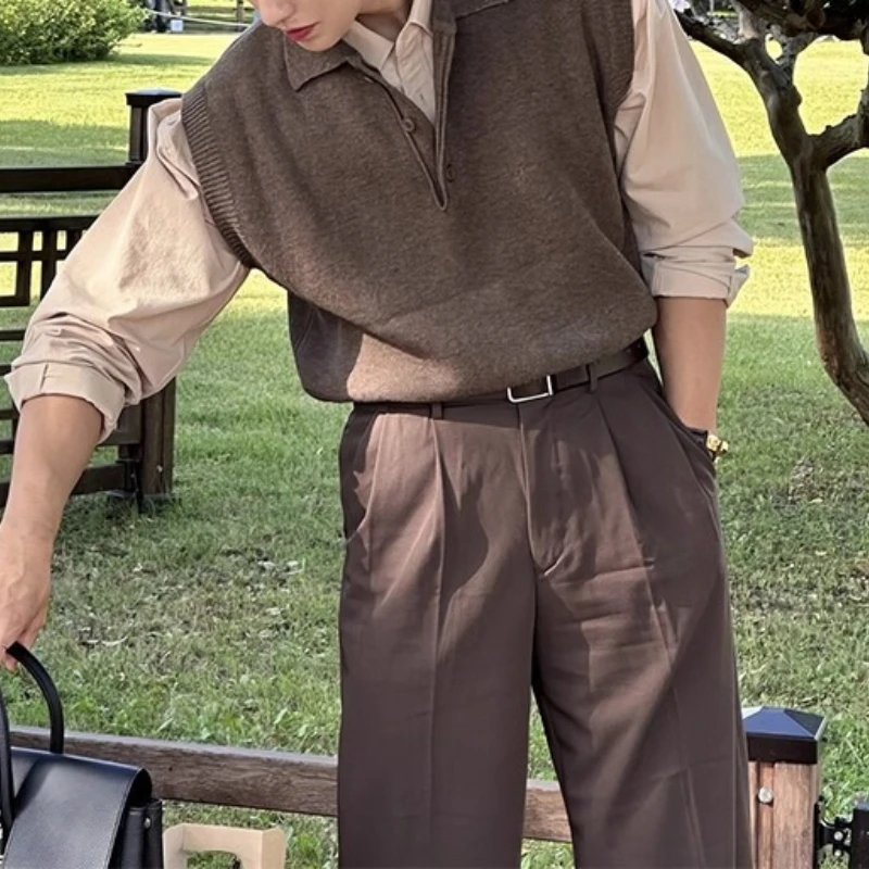 

Retro Brown Polo Collar Sweater Vest Vest for Men in Autumn Light Mature Style Layered Vest Sweater Jacket