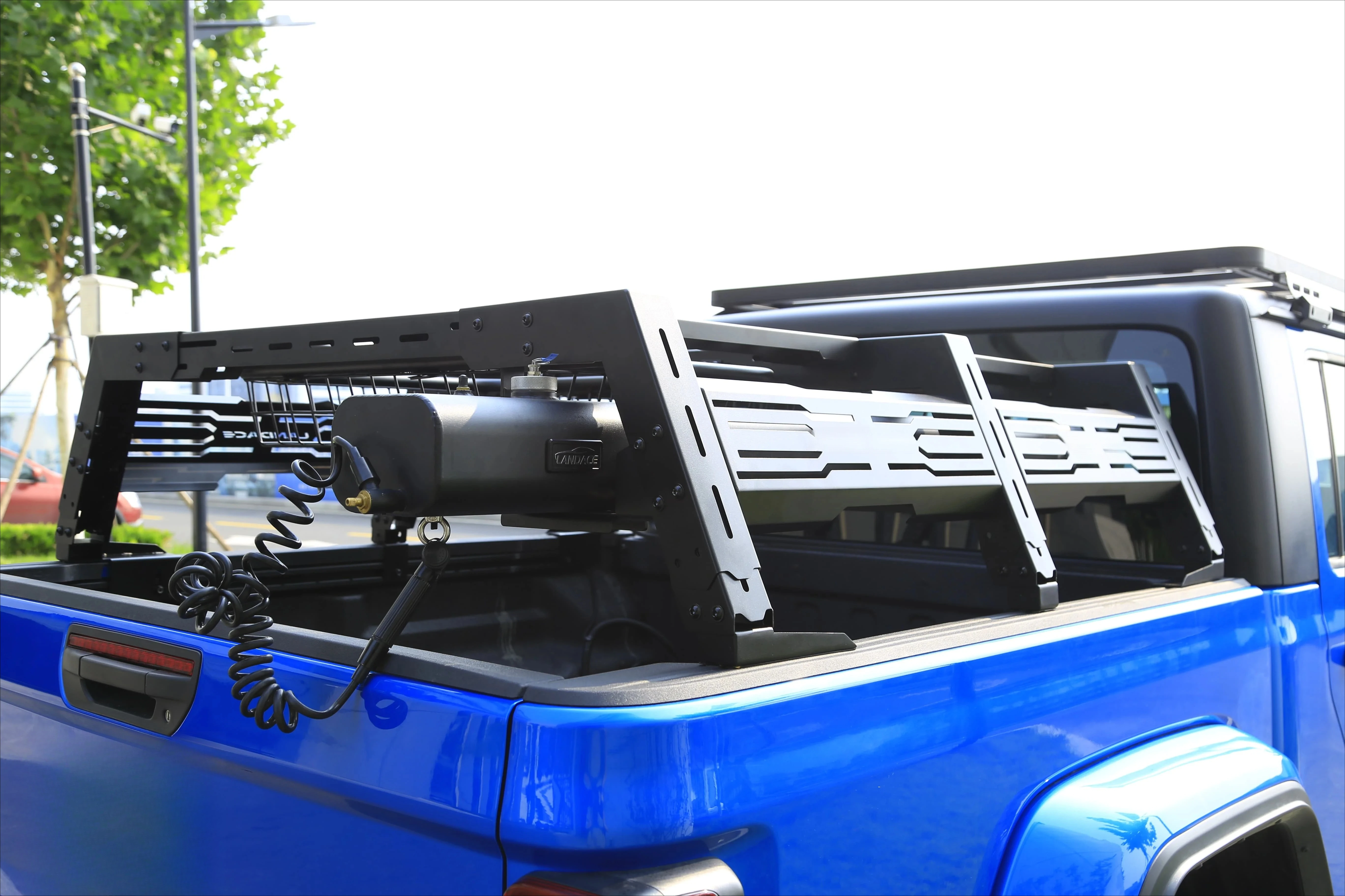For Adjustable Steel Hinged High Quality Black 4x4 Offroad Truck Bed Rack Roll Bar Multi Functional Cargo Basket Offroad Pickup