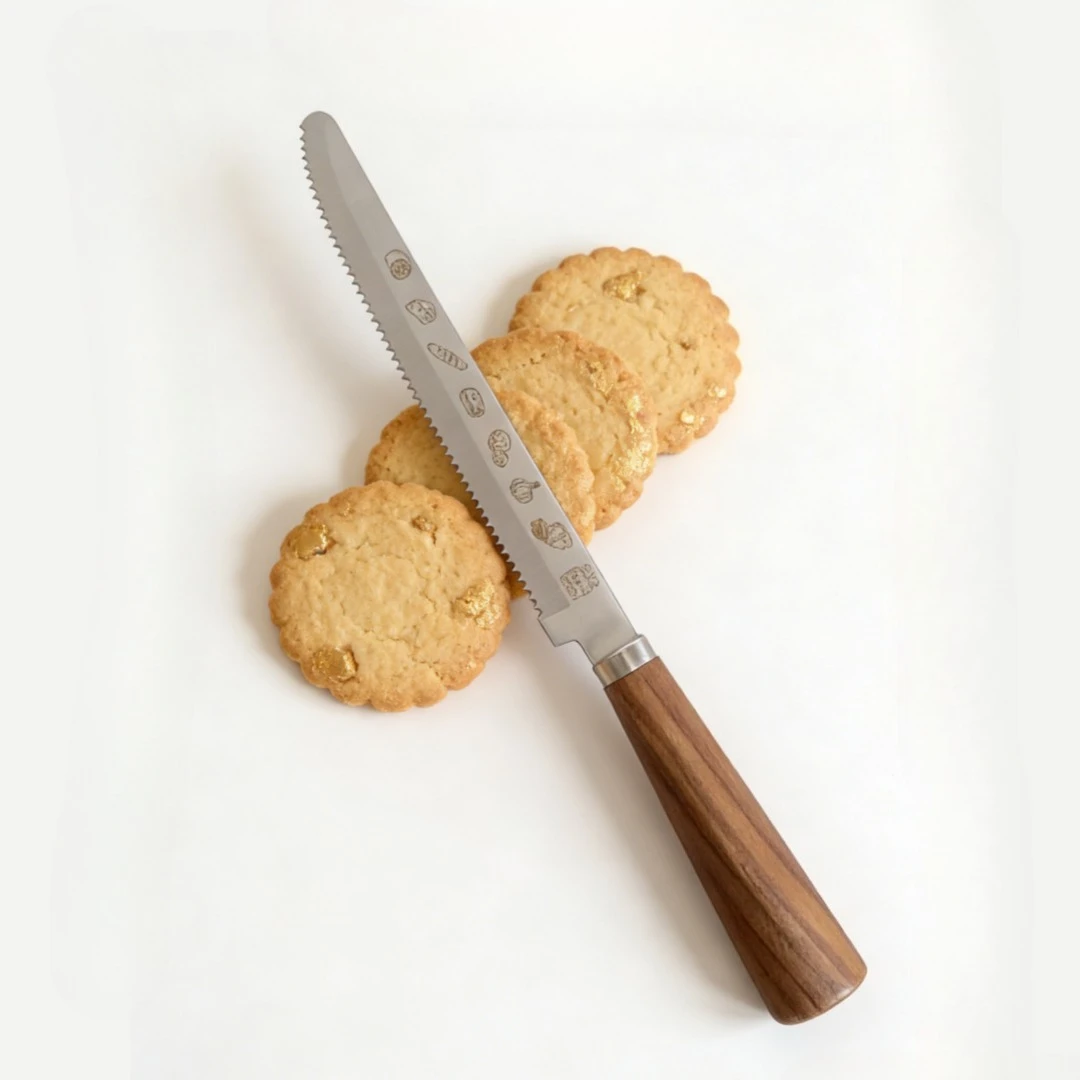 Cuchillo para pan con mango de madera, ideal para repostería, carne, sopas y tostadas. Accesorios domésticos y utensilios de cocina.
