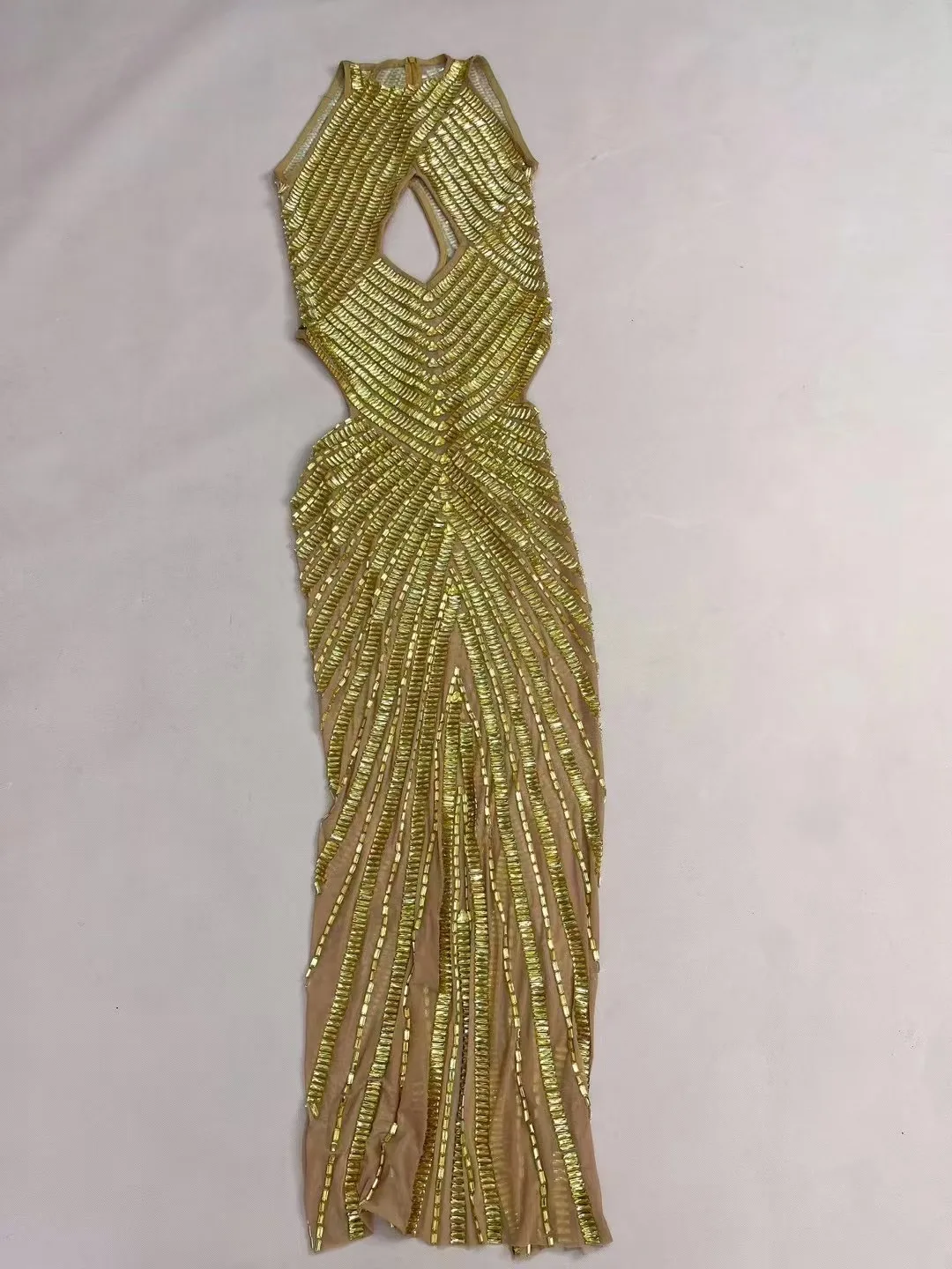 セクシーなハイエンドキラキラゴールドラインストーン中空ドレス女性エレガントなカクテルパーティーイブニング誕生日衣装パフォーマンスコスチューム