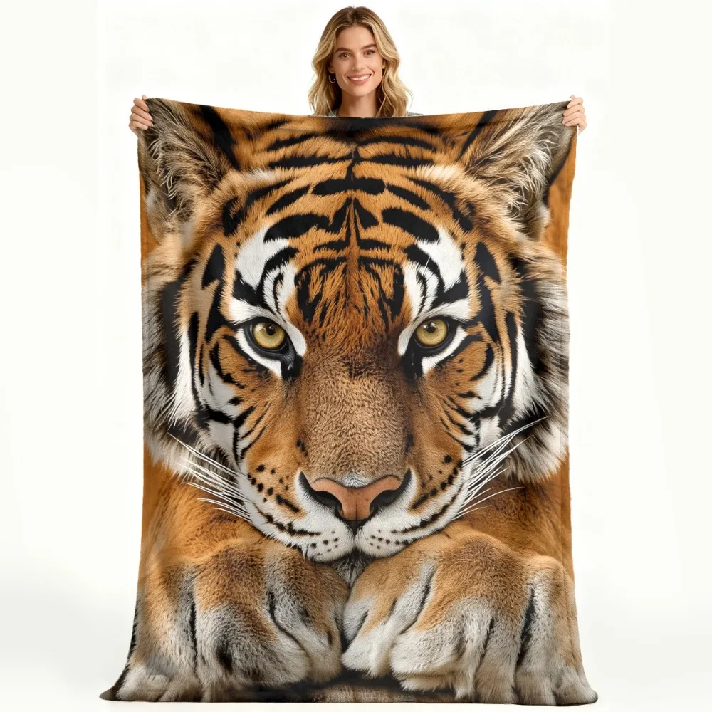 Majestic Wild Tiger Close‑up Art Flannel Blanket Comfortable Soft Warm Throw Blanket Indoor Outdoor Use Unique Gift for Nature