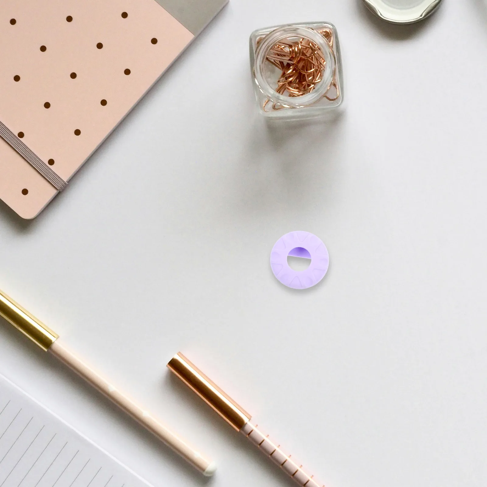 

Anti-Lost Silicone Tracer Protective Sleeve Pin Design Shockproof Lightweight Case Outdoor Cover for Kids Secure Reliable