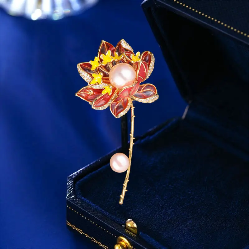 New Elegant Freshwater Pearl Lotus Brooch Fresh Enamel Zirconium-encrusted Flower Corsage Jacket Pin Cheongsam Accessories