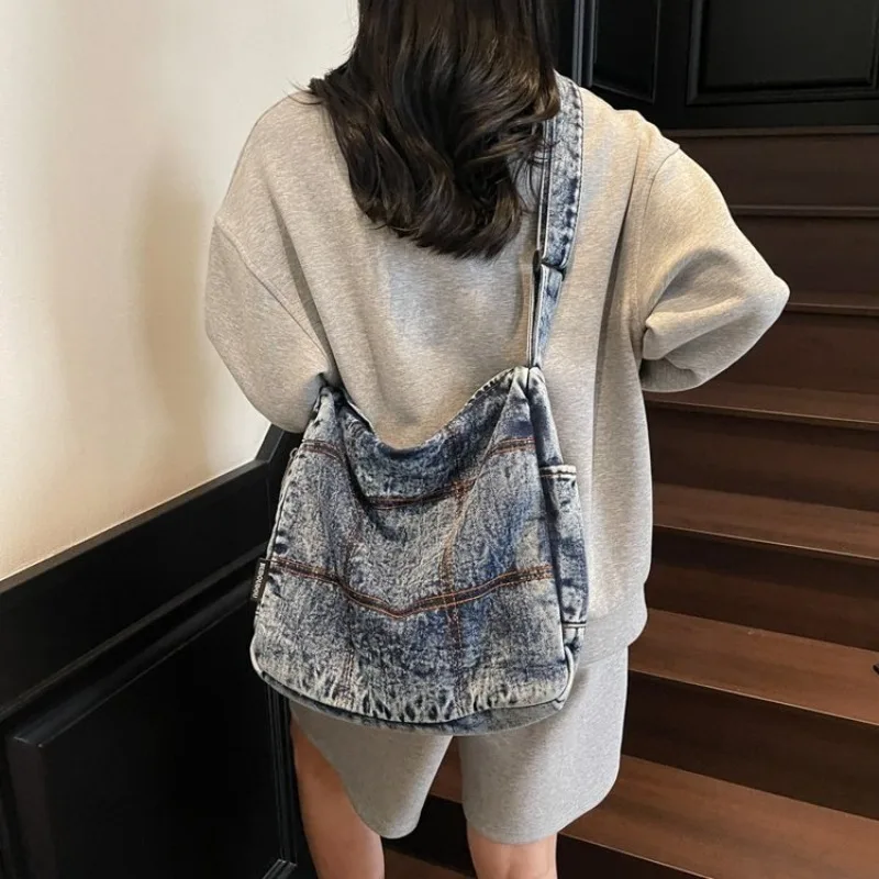 Solid Color Retro Diaper Bag Crossbody Purse Ladies Large Capacity Fashionable Vintage Commuter Trendy