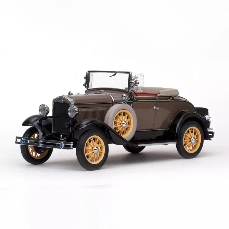 Pressofuso in scala 1/18 1931 Un modello di auto in lega convertibile per auto d'epoca 6120 Collezione Souvenir Regalo di festa Display statico