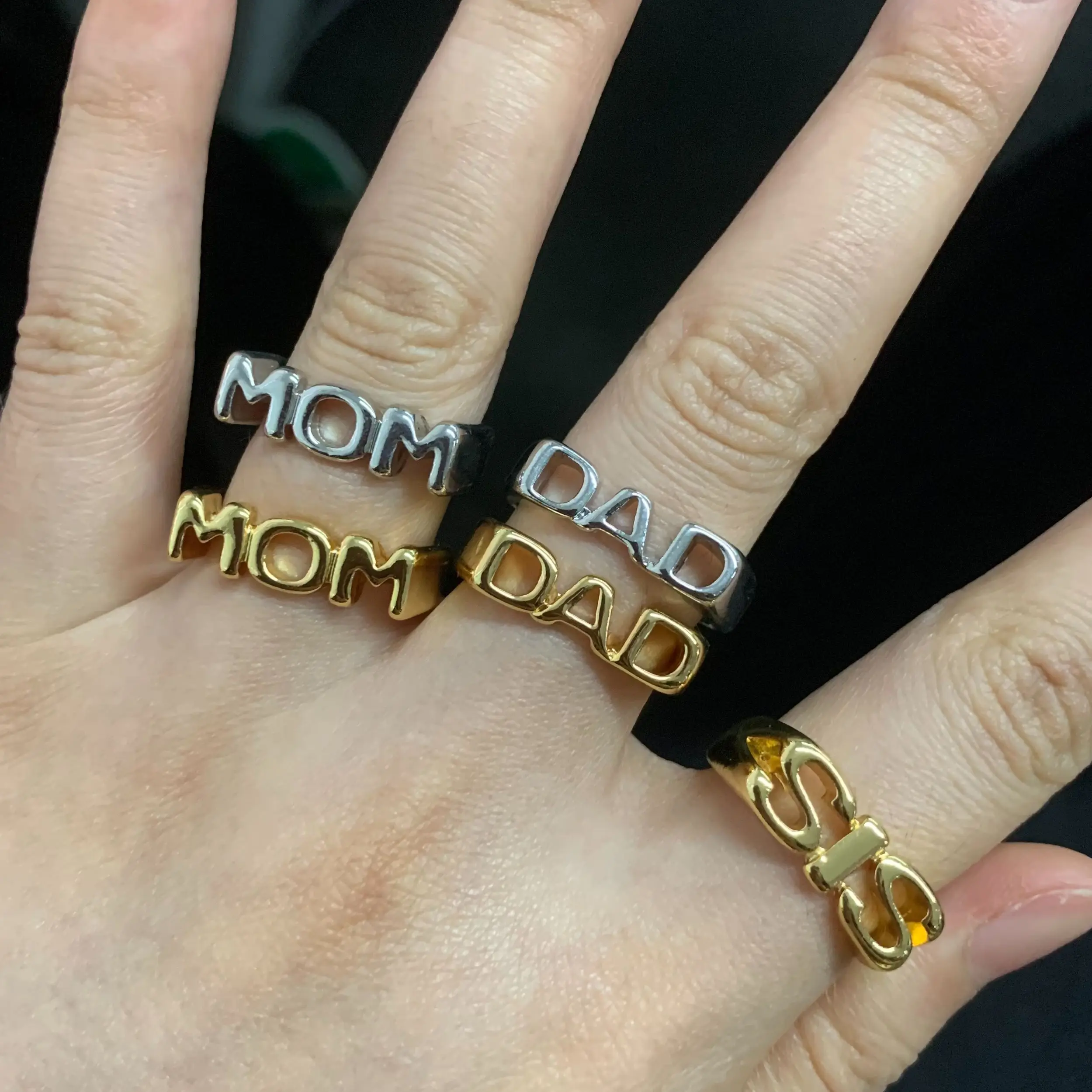 Stainless Steel Letter MOM DAD SIS Ring 18K Gold Color Letters Rings for Women Aesthetic Jewelry anillos Mother's Day Gift