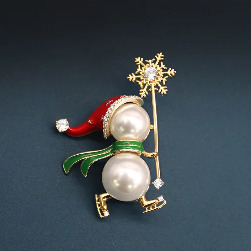 1Pcs Christmas Snowman Skiing Brooch, Female Imitation Pearl Creative Brooch Accessory, Personalized Sweater Jacket Accessory