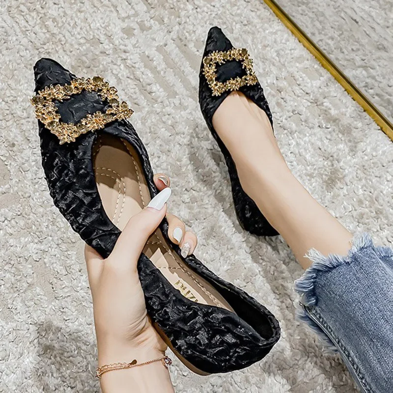 Women 1cm Low Heels Luxury Evening Party Flats Female Glitter Crystal Square Buckle Low Heels Lady Designer Slip On Flat Shoes