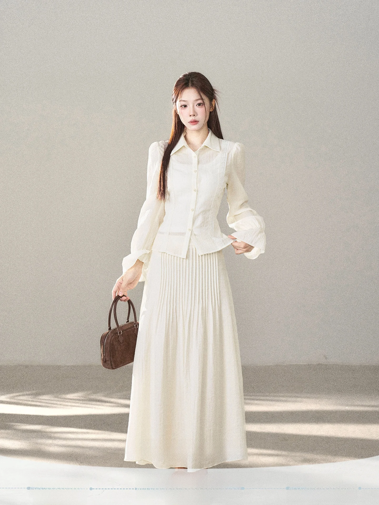 

Stunning Korean Style Women's Fashion Set Light Luxury Anti-Aging Spring 2026 Two-Piece Suit High Waist Shirt Long Sleeve