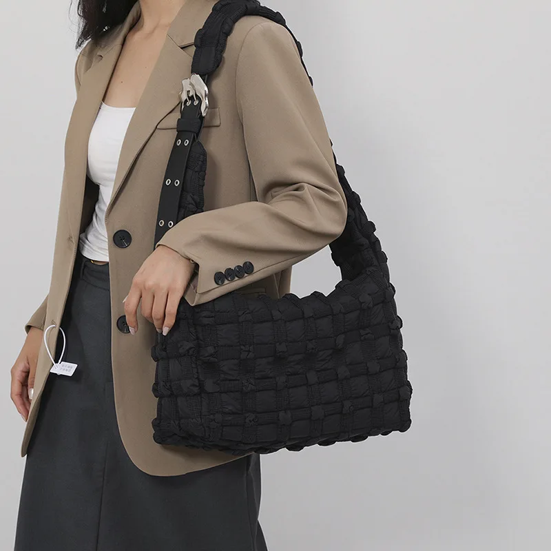 Casual Ruched Nylon Puffer Bag Quilted Padded Women Shoulder Bags Pillow Shaped Down Cotton Crossbody Bag 2024