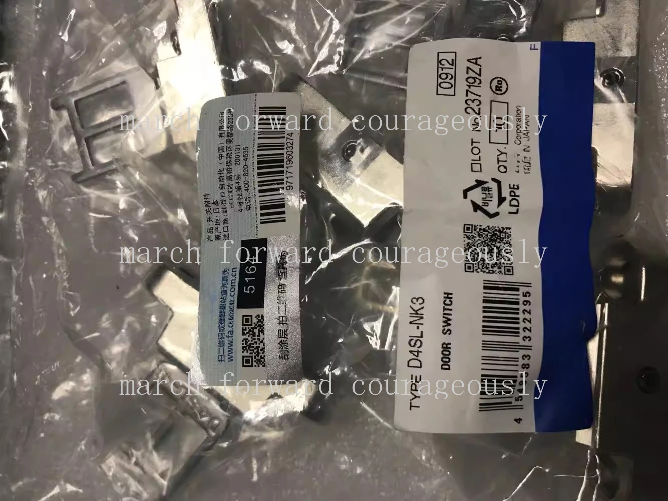 Original and genuine for Omron D4SL-NK3 safety door opening and closing lock sensor