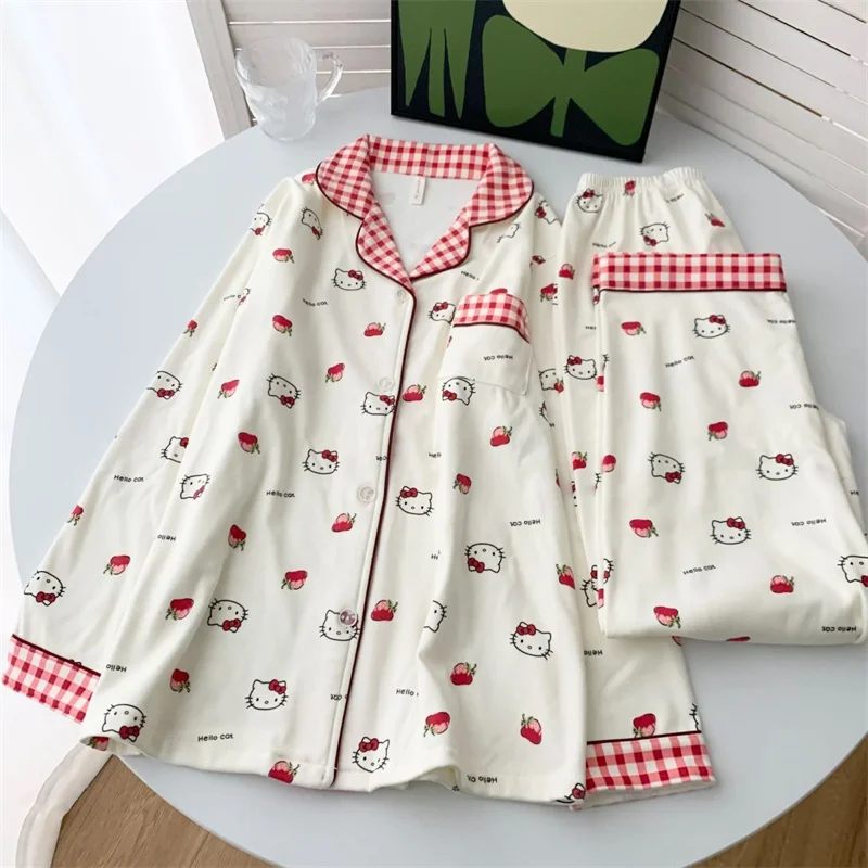 

Hello Kitty Women's Pajamas, Velvet Cute Cartoon Set, Warm and Comfortable Woolen Pajamas, Two Piece High Quality Home Clothes