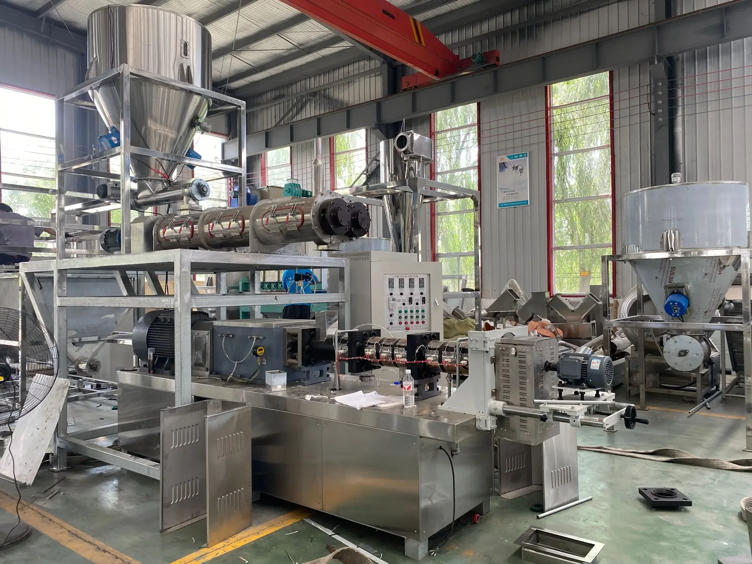 Machine agricole Machine d'alimentation pour poissons Machine de nourriture pour poissons