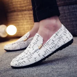 Spring Summer Men's Loafers Comfortable Flat Casual Shoes Men Breathable Slip-On Soft Leather Driving Shoes Moccasins