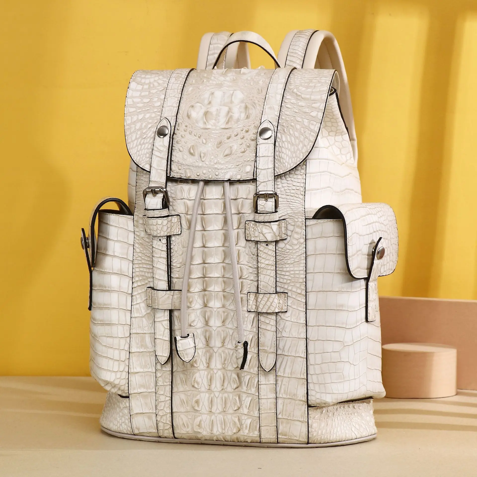 2026 New Brand Crocodile Pattern Cow Genuine Leather Men Backpacks Natural Leather Backpack Boy Luxury Computer Laptop Bag
