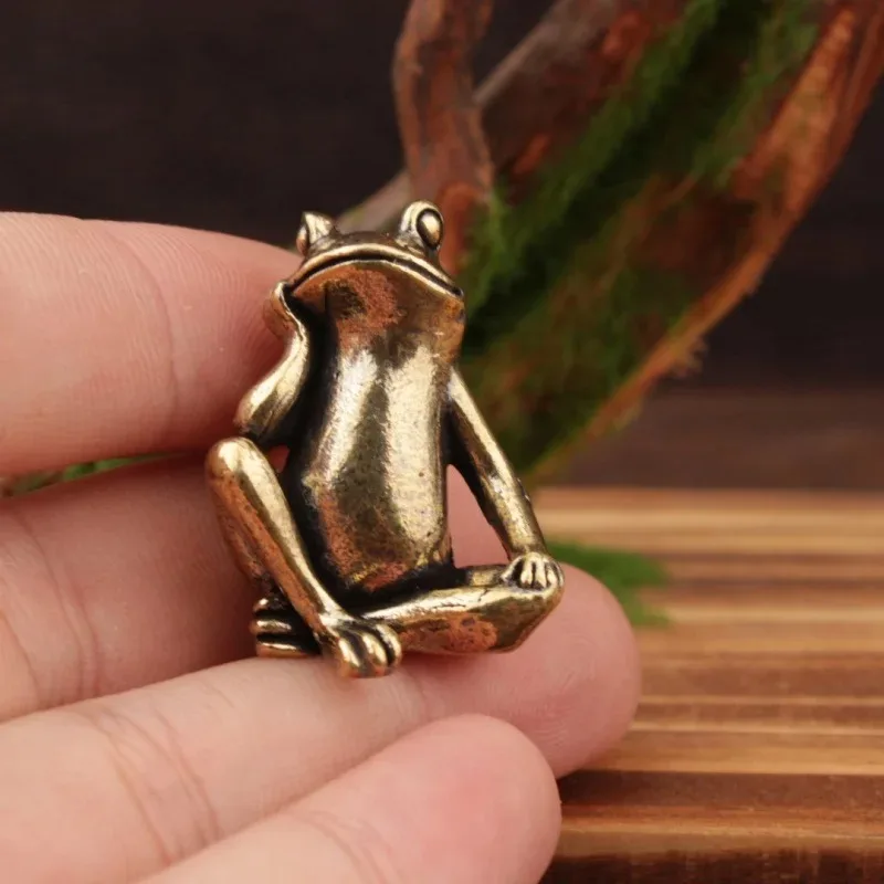 1pc Retro Thinking Little Frog Statue Home Decoration Figure Decor Ornament Car Ornament Solid Little Frog