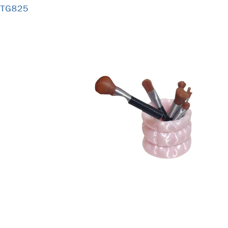 

【AN】【AN】1 Set Doll Accessories Toys 1/12 Dollhouse Miniature Simulation Makeup Brush Pen Holder Model Ornament Scene Decoration