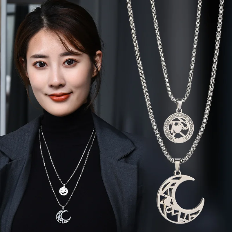 This is a pendant made of sun and moon, a titanium-steel couple necklace of sun and moon, and a fashionable clothing necklace