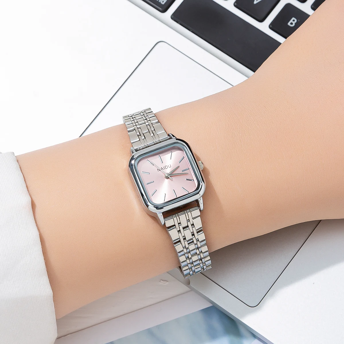 Fashion Square Steel Band women Watch