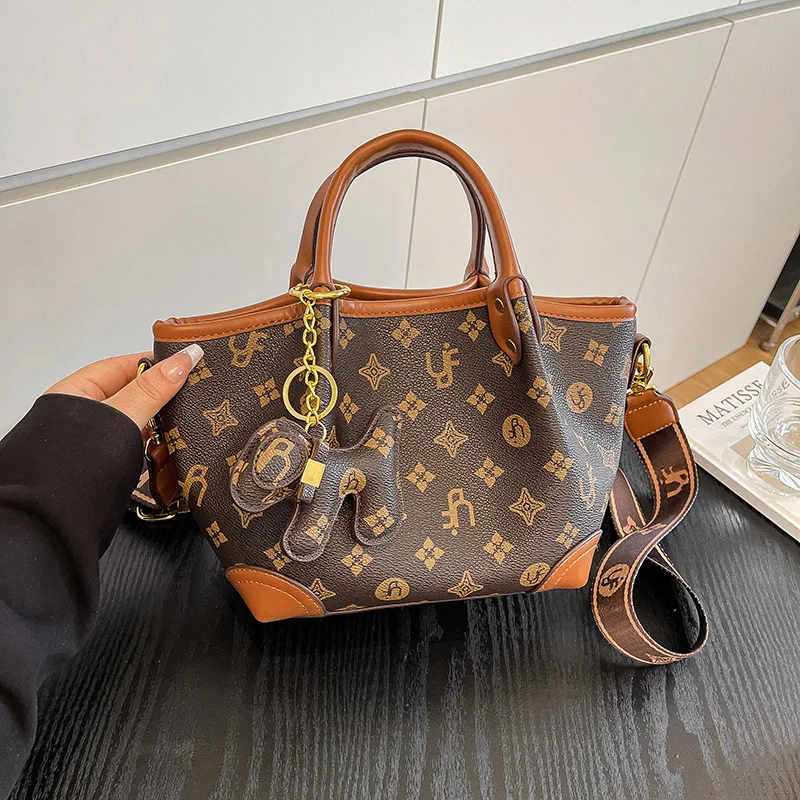 

Винтажная мини-сумка с монограммой 2025 года, роскошная женская сумка с верхней ручкой, шикарная сумка через плечо, минималистичная сумка «день-ночь», текстурированная