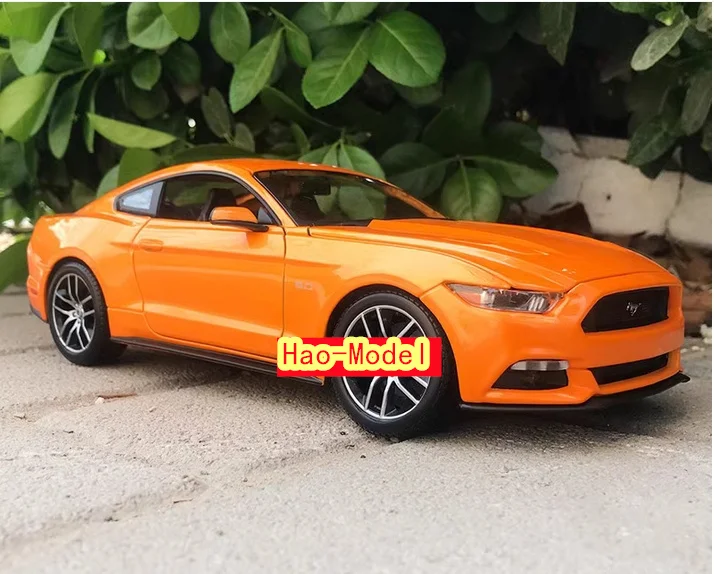 

Maisto1:18 For Ford Mustang GT 2015 Car Metal Alloy Diecast Kids Toys Boys Birthday Gifts Hobby Display Collection Ornaments