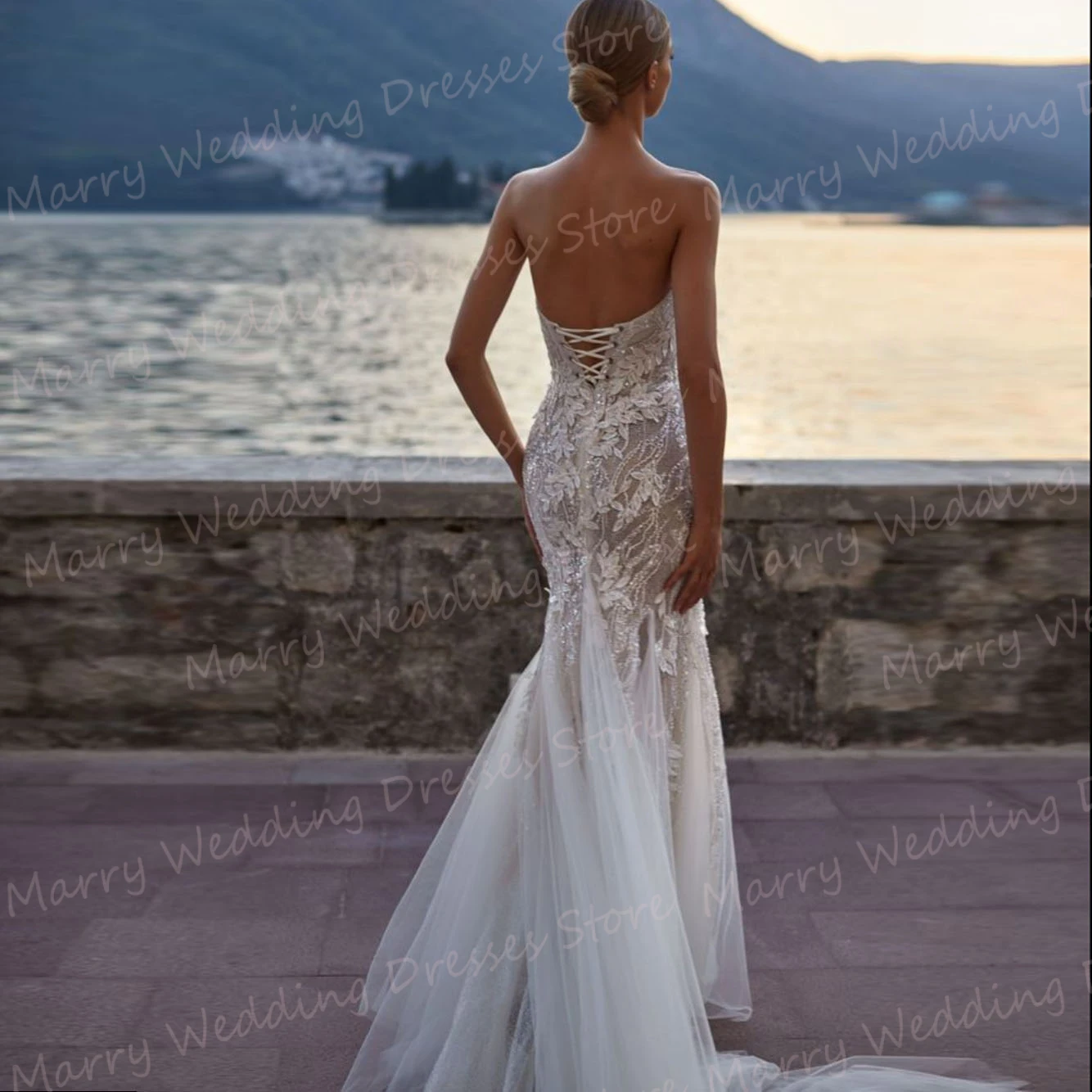 Abiti da sposa a sirena senza spalline Sexy squisiti Appliques di pizzo senza schienale abiti da sposa paillettes lucide lunghezza del pavimento per la festa delle donne