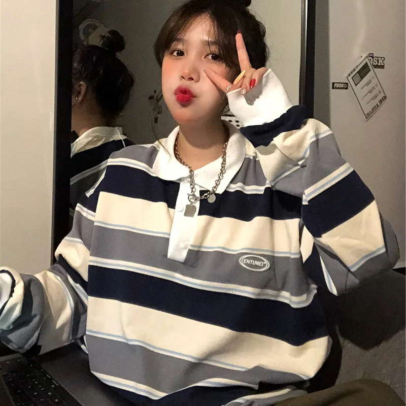 ファッションミックスカラーストライプスウェット女性ポロ襟長袖プルオーバー女性のためのルーズレターパターンプルオーバー Mujer