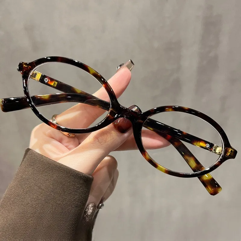 

New Fashion Anti-blue Glasses Oval Frame Anti-radiation Glasses