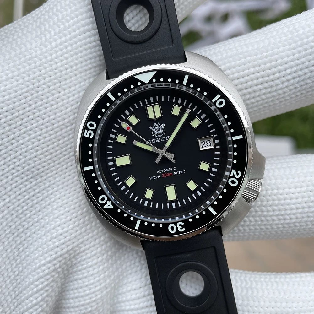Steeldive Brand SD1970 Tuna Dive Watch 200m Waterproof Sapphire Crystal NH35 Automatic Mechanical Stainless Steel Men's Watch