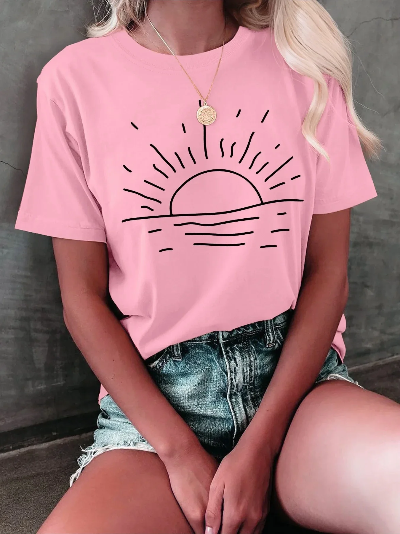 Hot Sale Casual Short Sleeve Round Neck Women T-shirt Sun and Wave Fun Print Comfortable and Cute Summer Women Harajuku Clothing