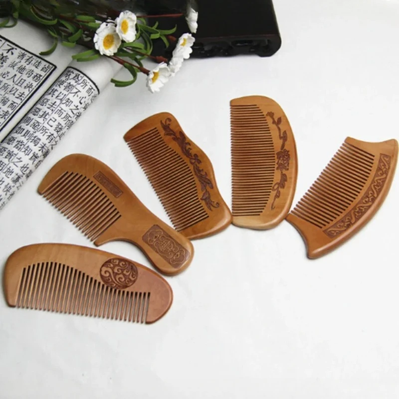 Natural Peach Wood Comb 1 Pcs with Closed Teeth Anti-static Beard Comb Head Massage Hair Care Brush for Travel