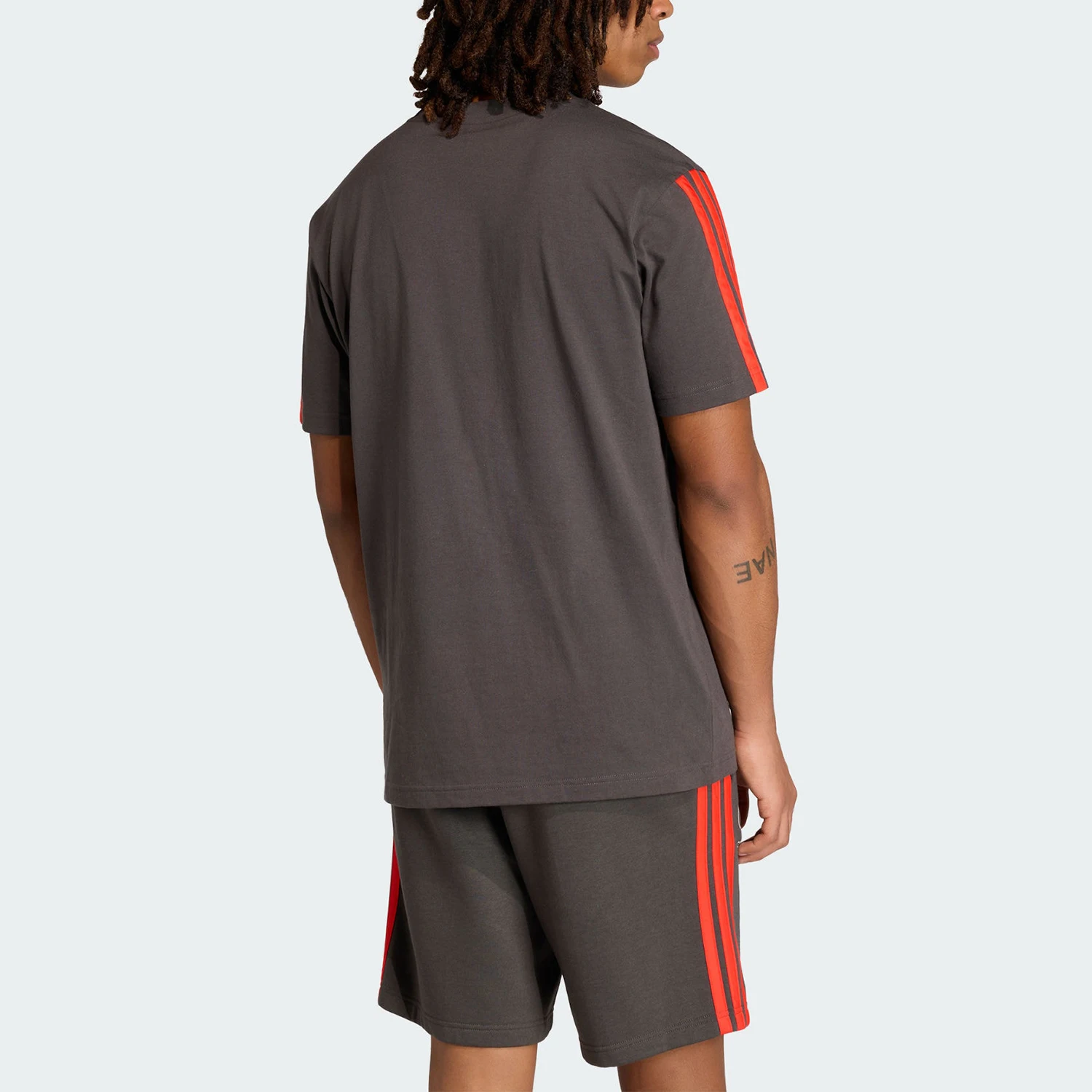 Adidas genuine summer men's round neck retro training loose short sleeved T-shirt KE6096