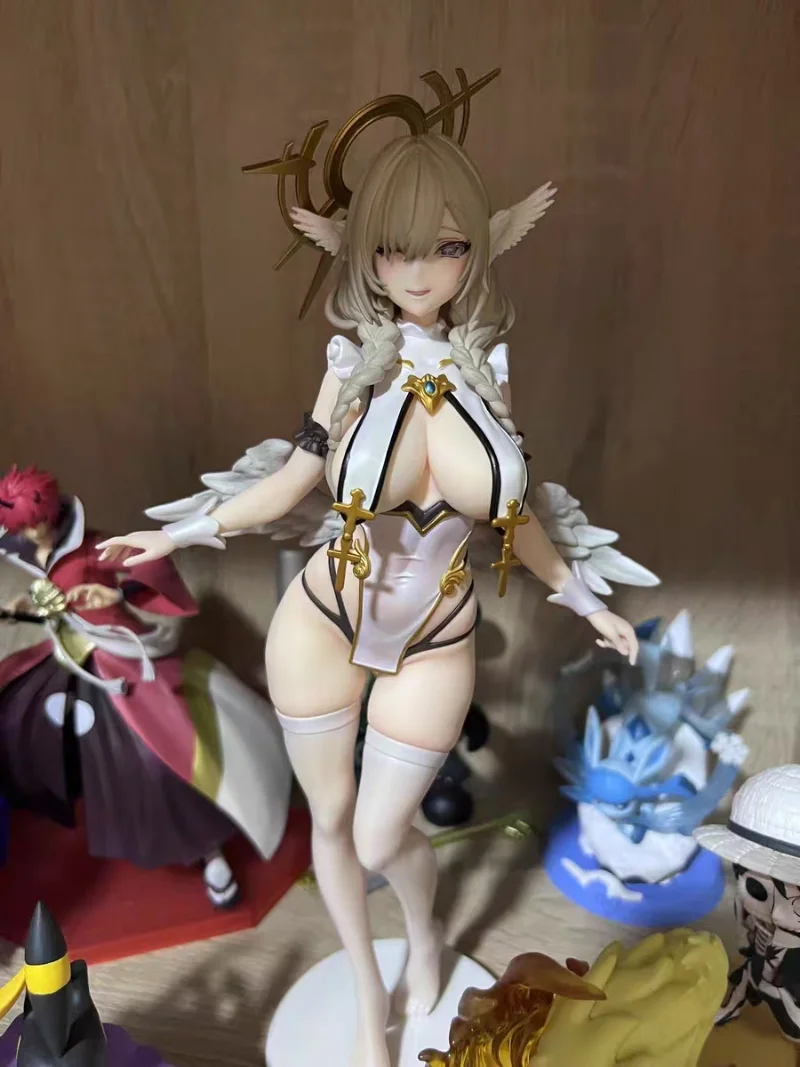 أنيميستر سيسيليا كاتش آي عمل الشكل مثير النحت