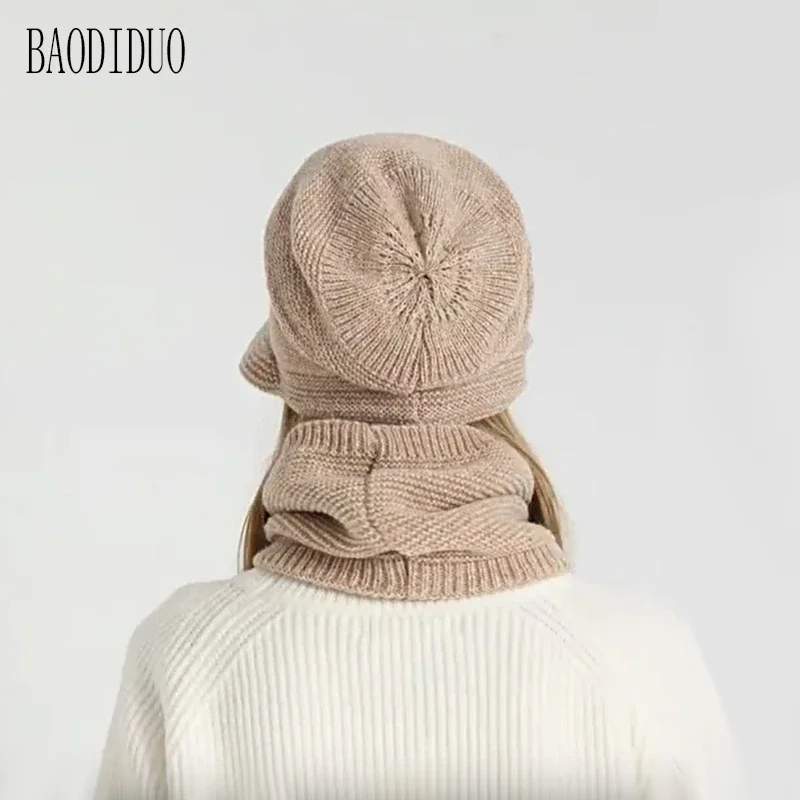 2026 Winter Women's Fleece Lined Cold Protection Knit Wool Hat With Brim Ear Protection Warm Thick Acrylic Knitted Beanie