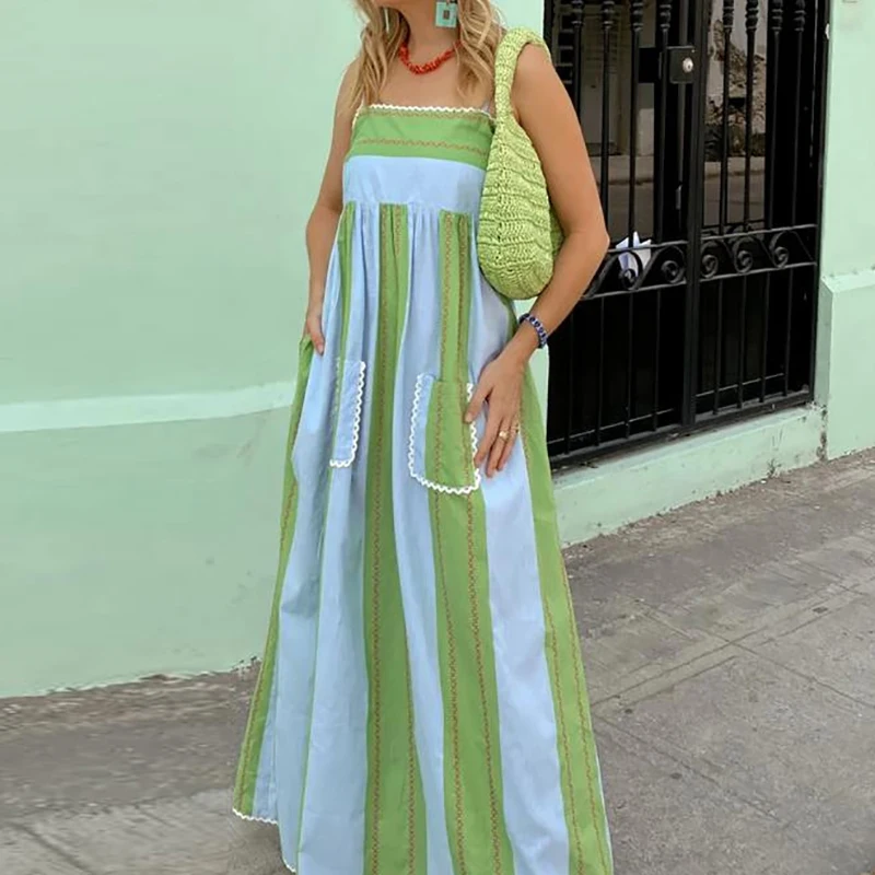 Grünes schulterfreies Strandkleid mit Tasche, langes Kleid, lässiges ärmelloses Plissee-Sommerkleid, Damenbekleidung, gestreiftes bedrucktes Urlaubskleid