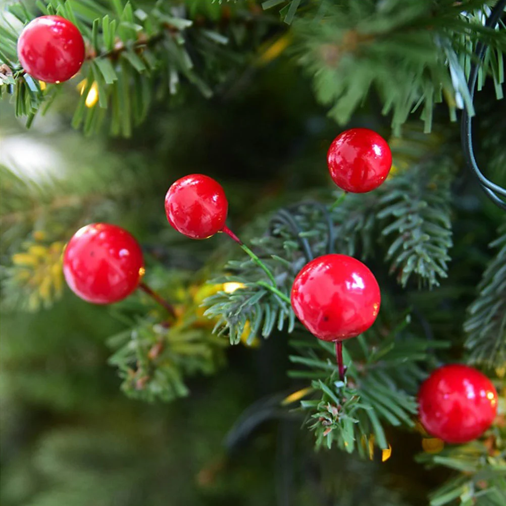 

50 PCS Christmas Berry Stem Artificial Red Berries Kix Fake Decorative Fruit Cherries for Decoration