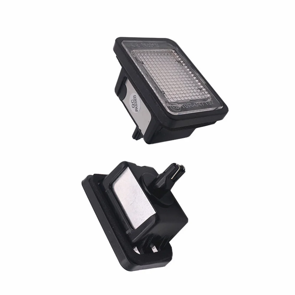 

2X LED License Plate Lights LED Number Plate Lamp For Mercedes Benz GLK X204 2007-2013 A2048200156