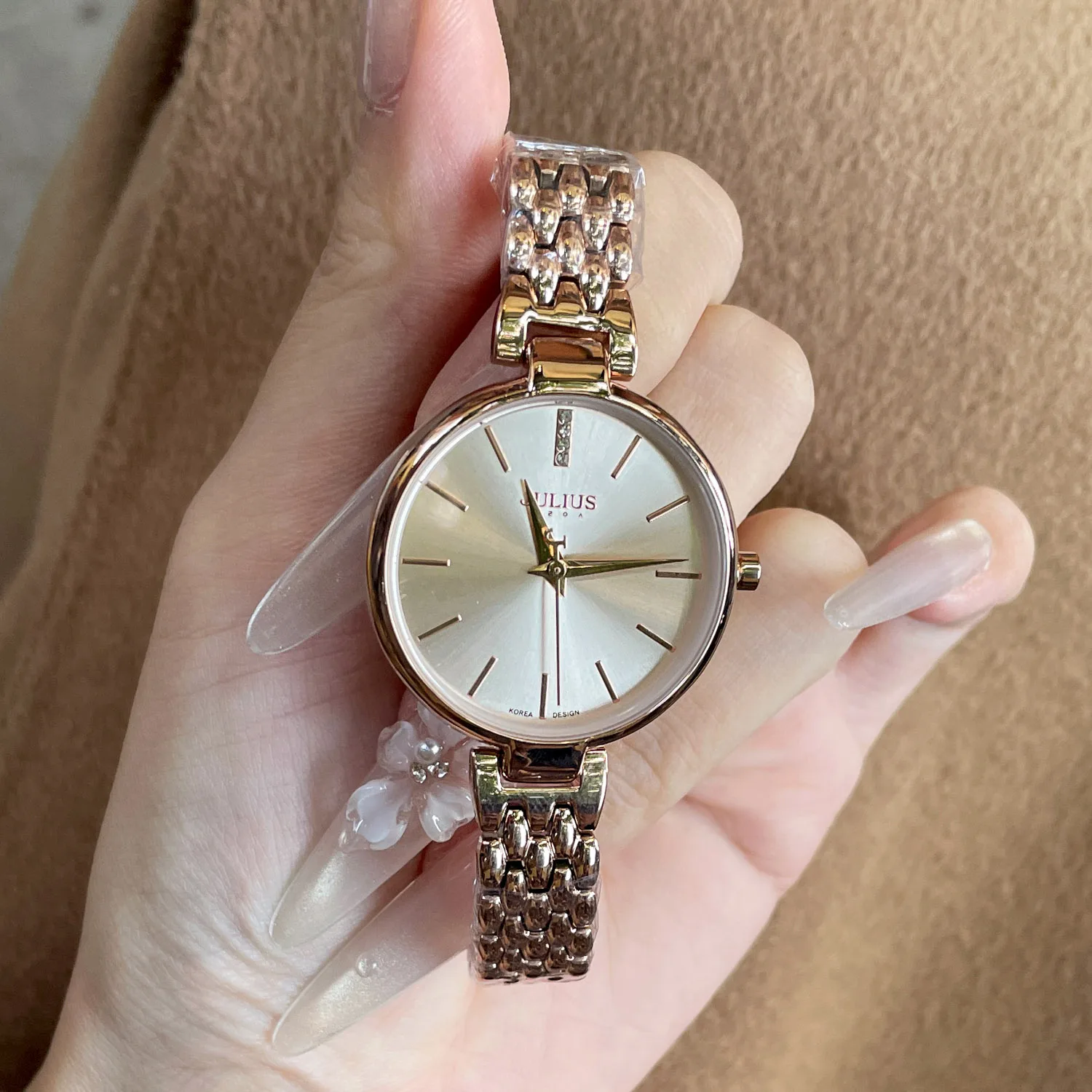 Rose Gold Watch for Women - Exquisite, Compact, Artistic Ladies' Vintage-Style Premium Quartz Wristwatch - Gift for Women