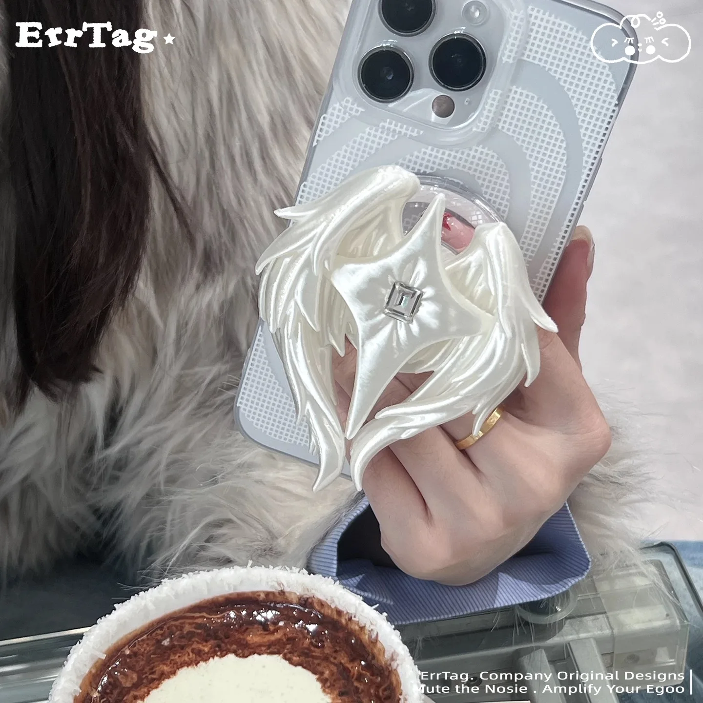 

Original design "Angel Wings" mobile phone holder magnetic suction bag zircon 3D printing technology