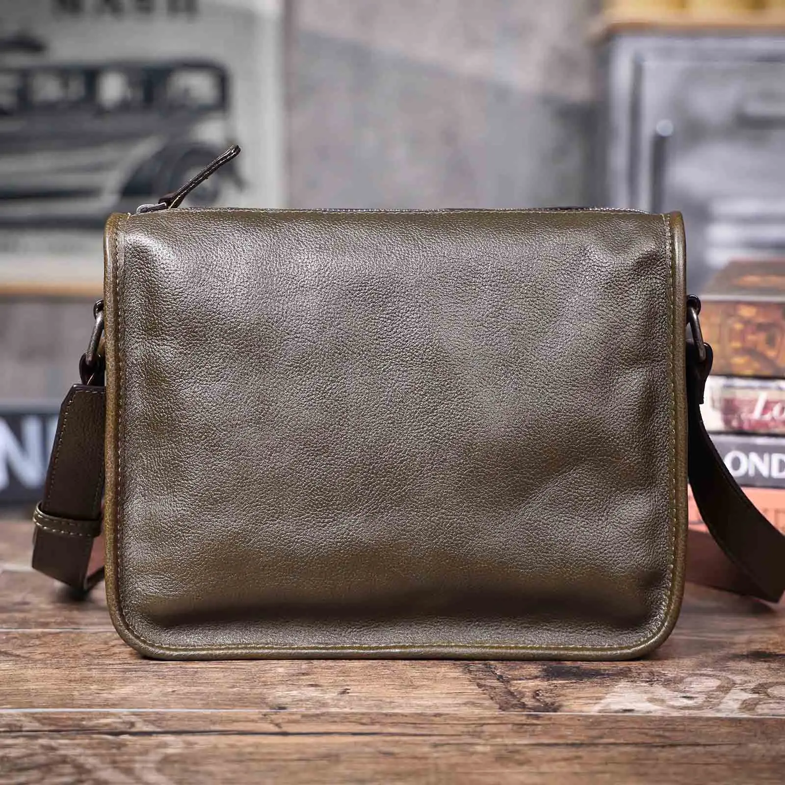 Echte Leder-Umhängetasche für Herren, Unisex, einfache Rindsledertasche, oberste Schicht pflanzlich gegerbtes Leder, modisch und lässig – Detail 19
