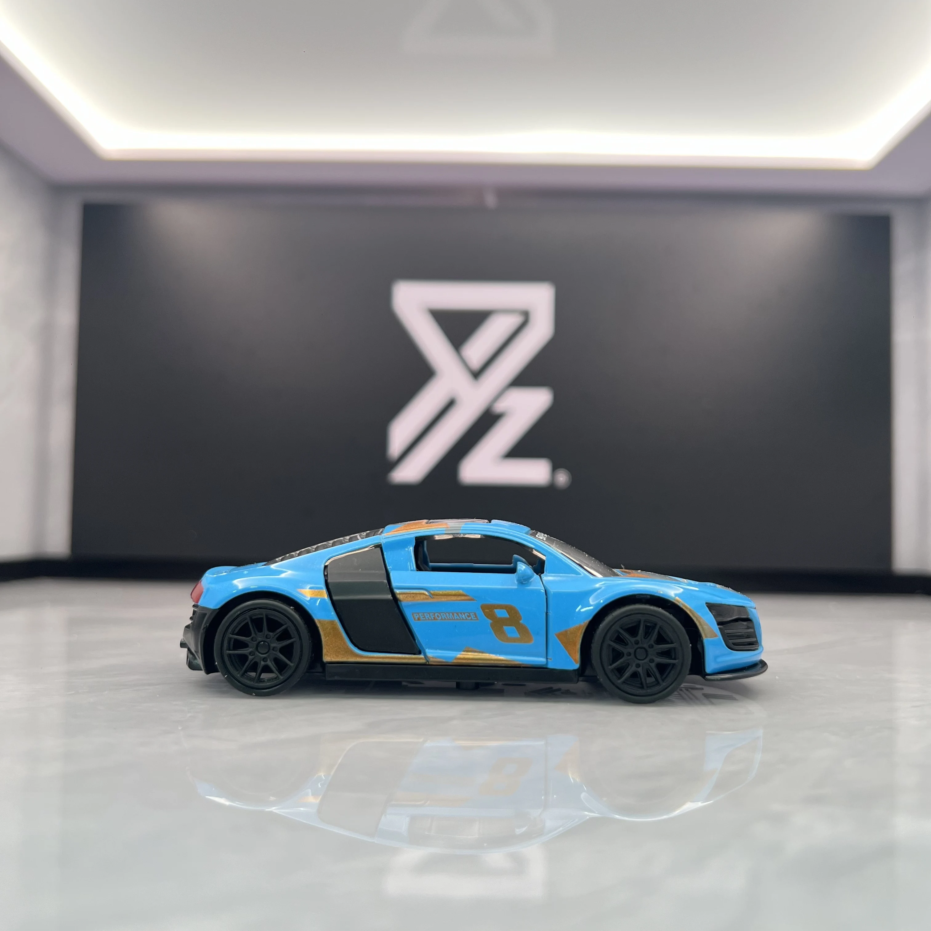 Simulation 1:43 modèle de voiture tout-terrain classique en alliage, avec fonction d'ouverture de porte, jouet pour enfants, corps en alliage moulé sous pression, jouet, fa