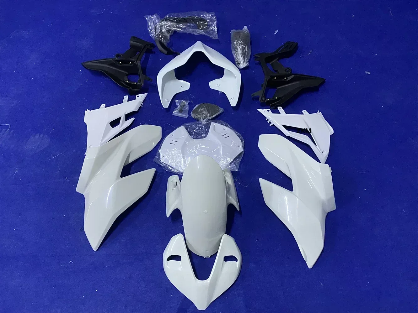 

Motorcycle Full Body Fairings kits For DUCATI Street Fighter V4 / V4 S / V4 SP 2019 2020 2021 unpainted