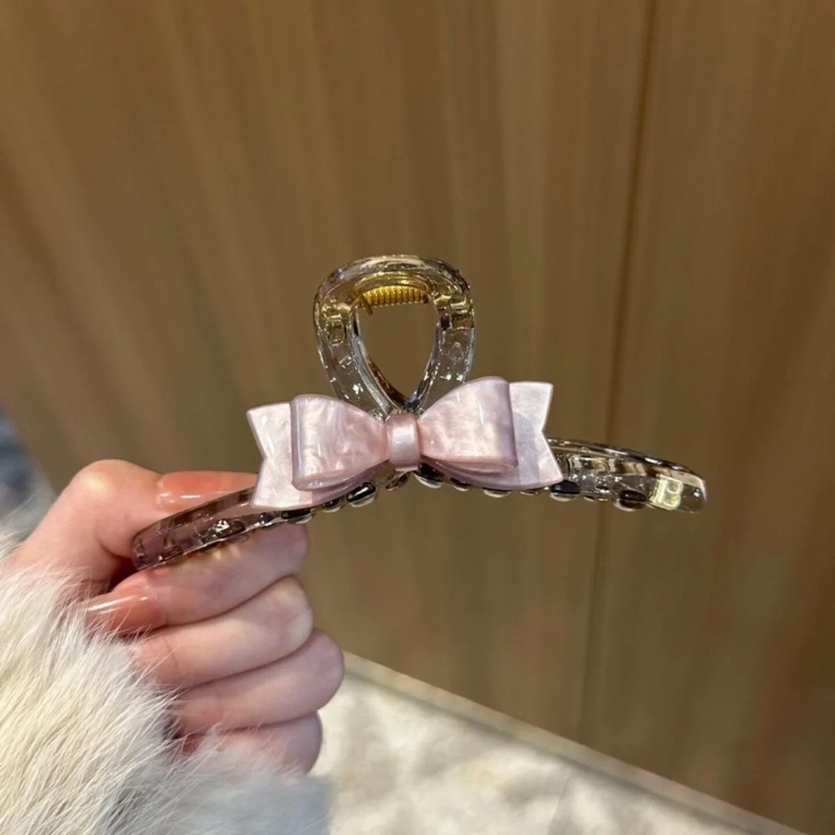 Korean Acrylic Bow Dragon Bone Shark Hair Claw French Style Arc Large Hair Clamp for Women Back Head Hair Accessories