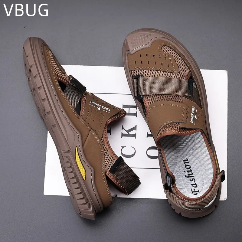 Men\'s Flying Weaving Hollow Out Outdoor Casual Baotou Sandals Breathable Sports Leisure Outdoor Shoes Non-slip Massage Beach