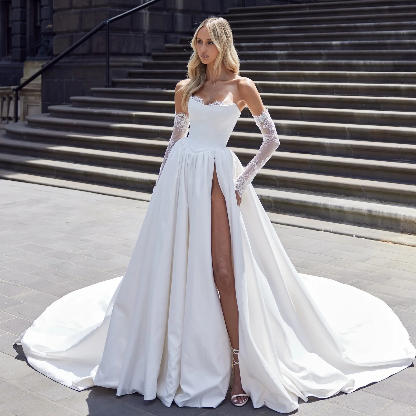 

Шарон Саид, простое сексуальное белое свадебное платье трапециевидной формы в форме сердца с высоким разрезом, 2025, платье невесты в стиле бохо со шлейфом, SW035 по индивидуальному заказу